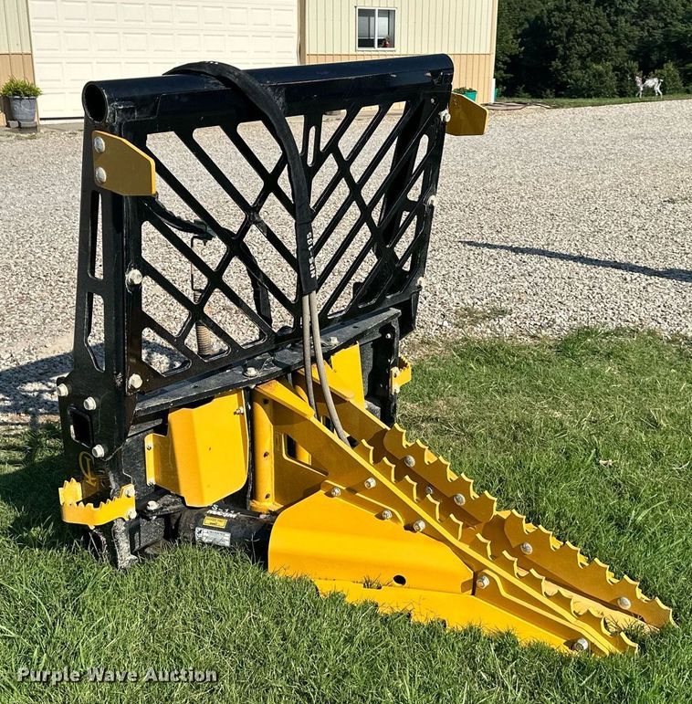 image for item LP9998 CL Fab  skid steer tree puller
