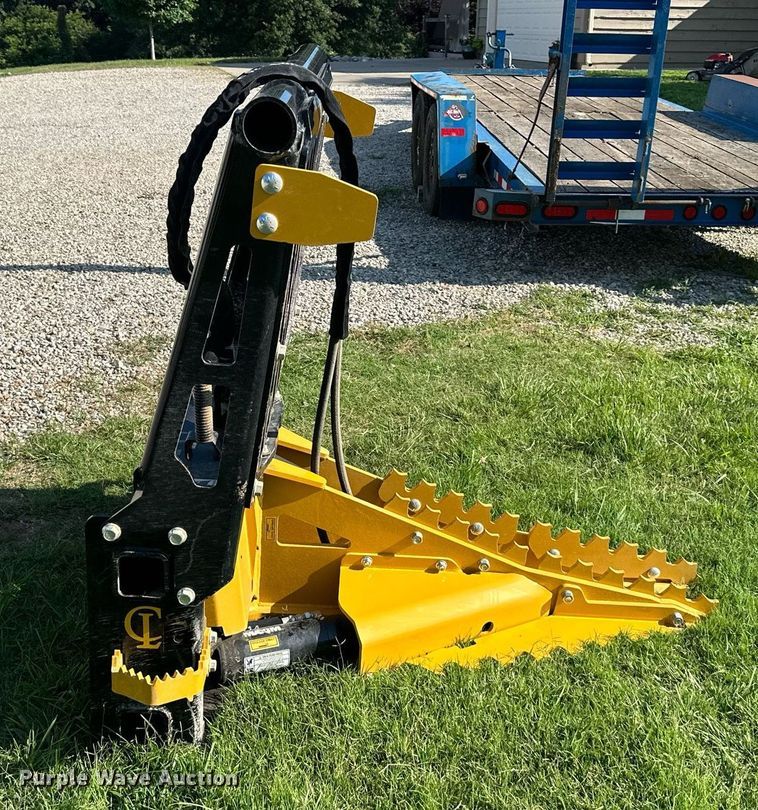 image for item LP9998 CL Fab  skid steer tree puller