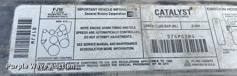 image for item LS9322 1998 Chevrolet Suburban 1500  SUV