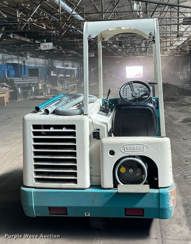 image for item LS9335 Tennant 355  sweeper