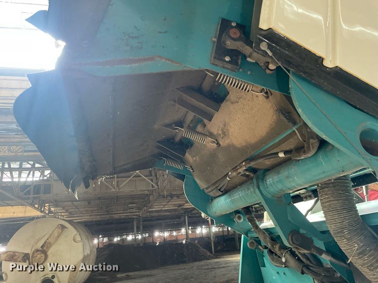 image for item LS9335 Tennant 355  sweeper