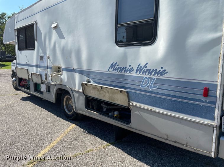 image for item LS9340 1995 Winnebago Minnie Winnie  RV