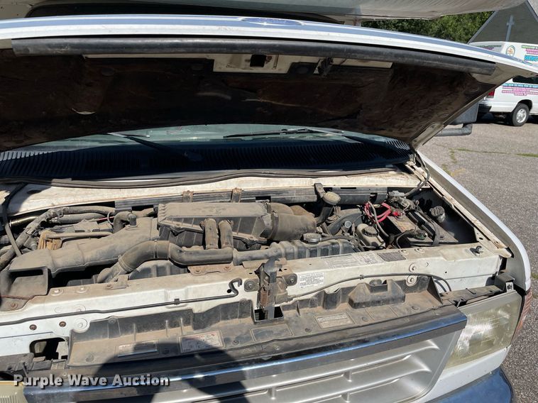 image for item LS9340 1995 Winnebago Minnie Winnie  RV