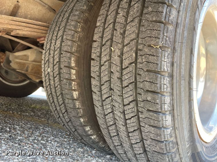 image for item LS9340 1995 Winnebago Minnie Winnie  RV