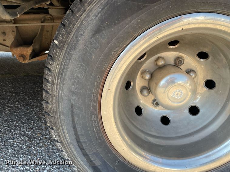 image for item LS9340 1995 Winnebago Minnie Winnie  RV