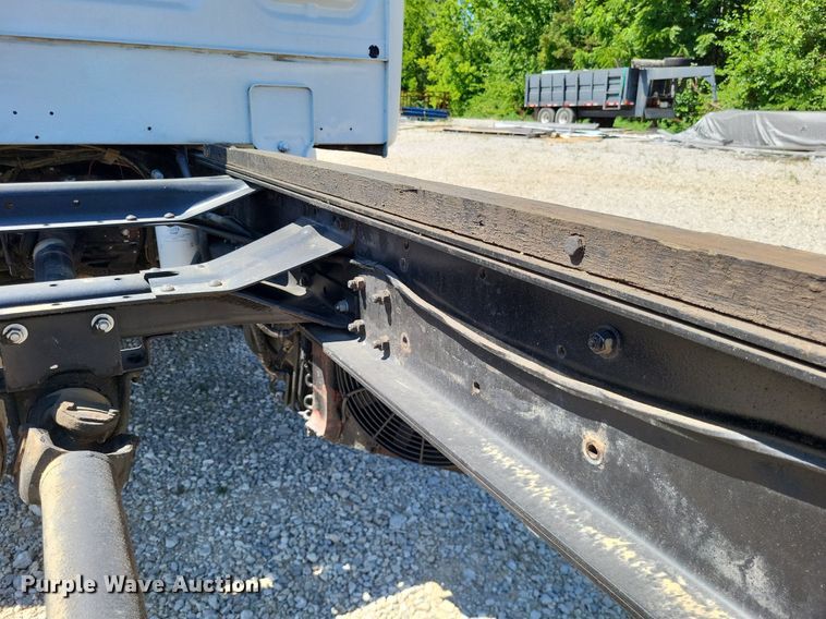 image for item LS9567 1997 Mack CS300P  truck cab and chassis