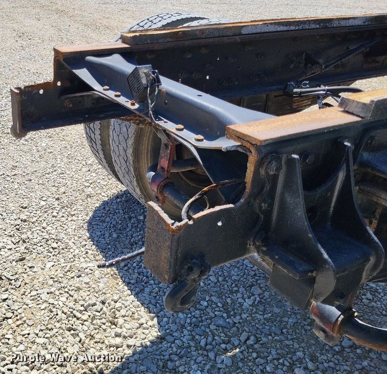 image for item LS9567 1997 Mack CS300P  truck cab and chassis