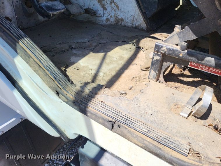 image for item LS9567 1997 Mack CS300P  truck cab and chassis