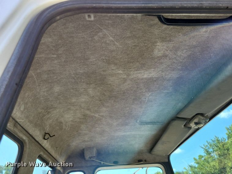 image for item LS9567 1997 Mack CS300P  truck cab and chassis