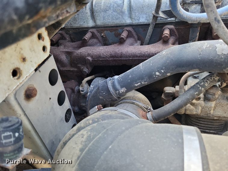 image for item LS9567 1997 Mack CS300P  truck cab and chassis