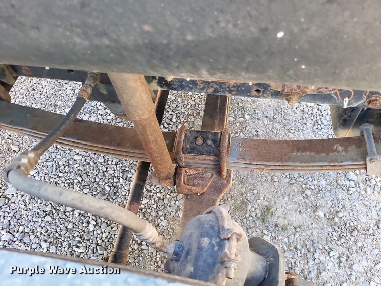 image for item LS9567 1997 Mack CS300P  truck cab and chassis