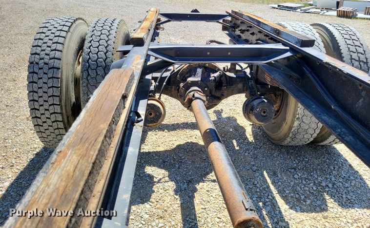 image for item LS9567 1997 Mack CS300P  truck cab and chassis