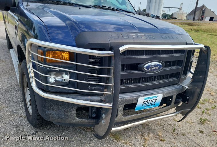 image for item LS9568 2008 Ford F250 Super Duty XL  Crew Cab pickup truck