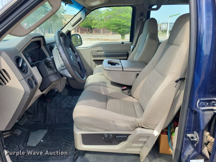 image for item LS9568 2008 Ford F250 Super Duty XL  Crew Cab pickup truck