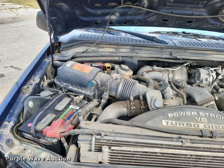 image for item LS9568 2008 Ford F250 Super Duty XL  Crew Cab pickup truck