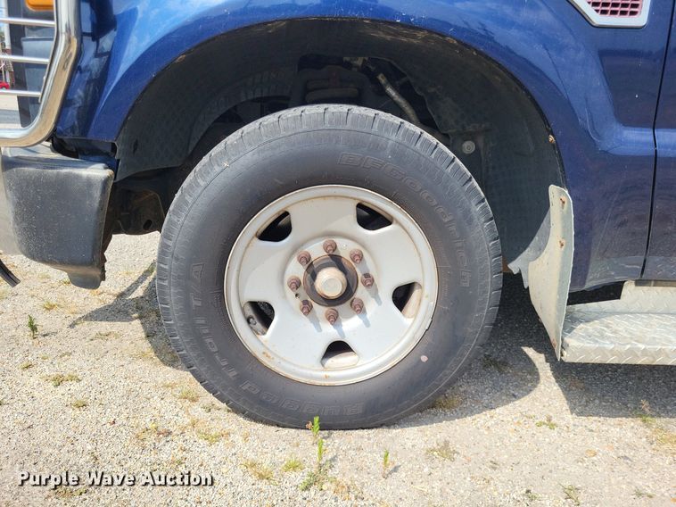 image for item LS9568 2008 Ford F250 Super Duty XL  Crew Cab pickup truck