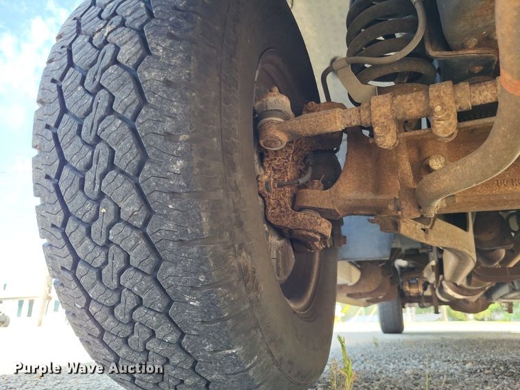 image for item LS9568 2008 Ford F250 Super Duty XL  Crew Cab pickup truck