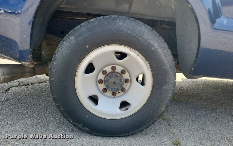 image for item LS9568 2008 Ford F250 Super Duty XL  Crew Cab pickup truck