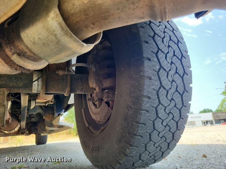 image for item LS9568 2008 Ford F250 Super Duty XL  Crew Cab pickup truck