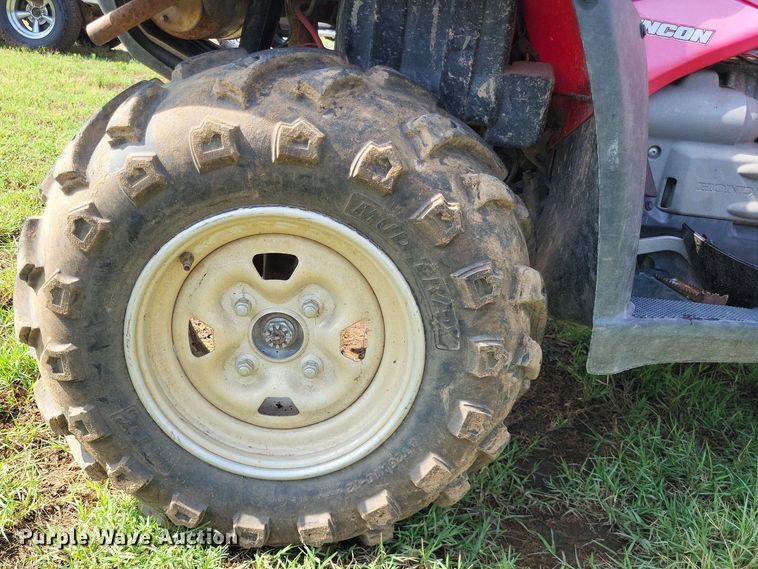 image for item LS9569 2005 Honda Rincon  ATV