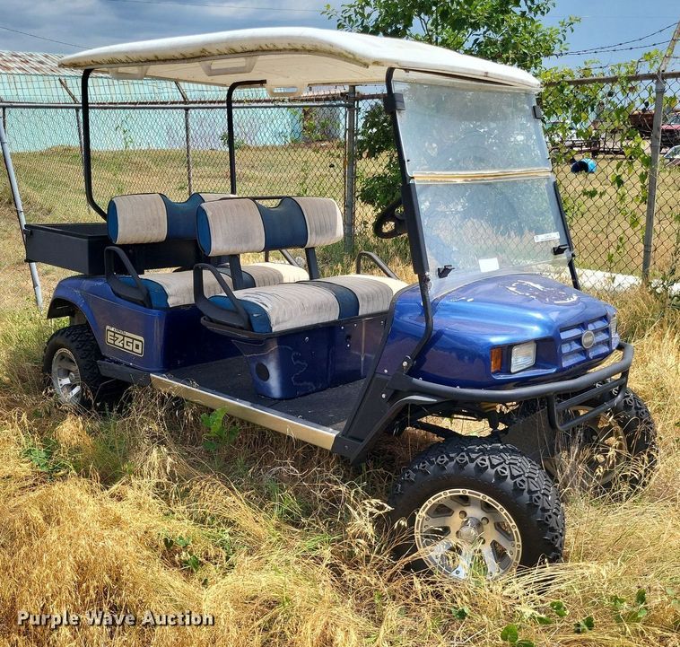 image for item LS9570 2009 Ez-go ST Express  golf cart