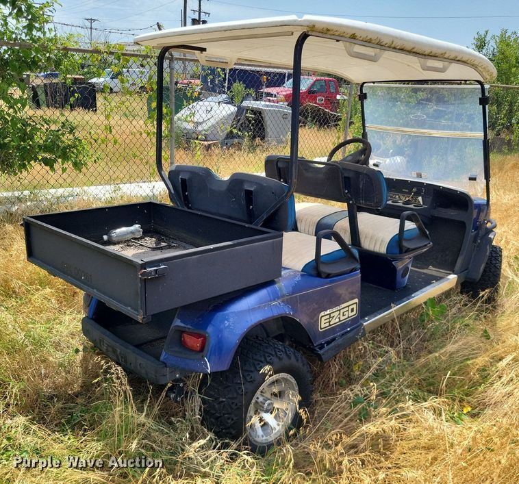 image for item LS9570 2009 Ez-go ST Express  golf cart