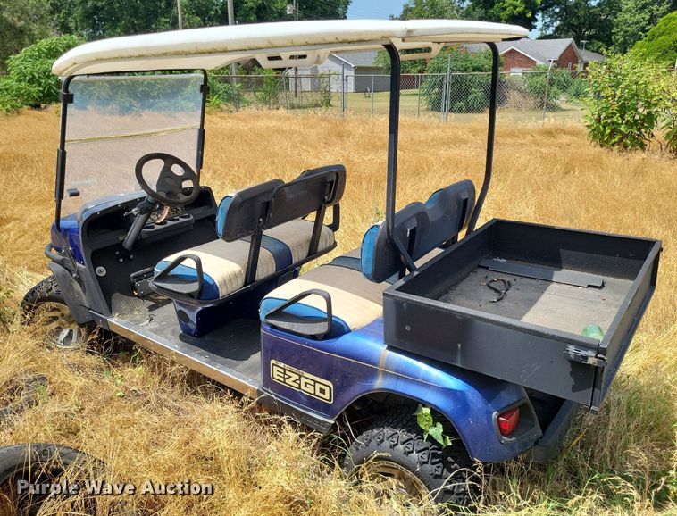 image for item LS9570 2009 Ez-go ST Express  golf cart