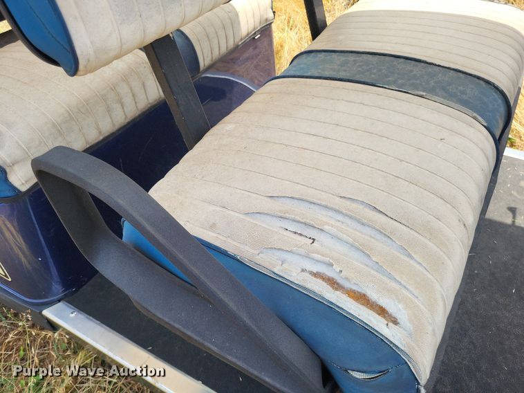 image for item LS9570 2009 Ez-go ST Express  golf cart