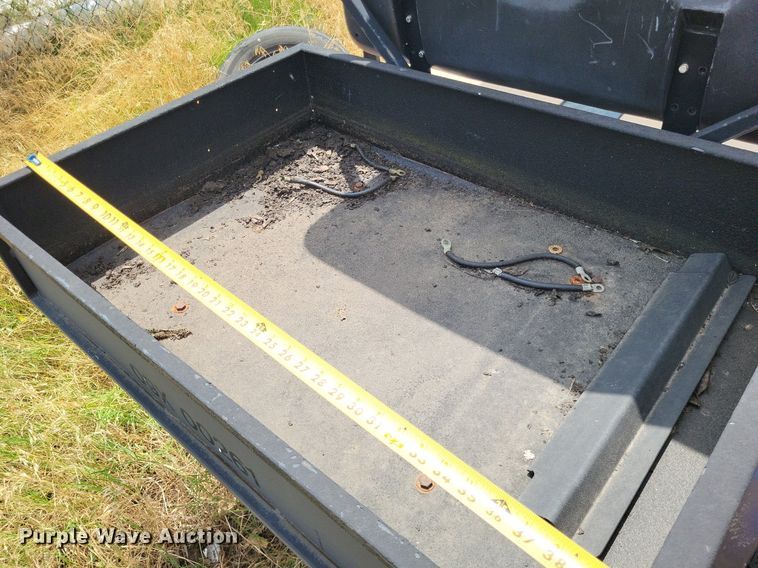 image for item LS9570 2009 Ez-go ST Express  golf cart