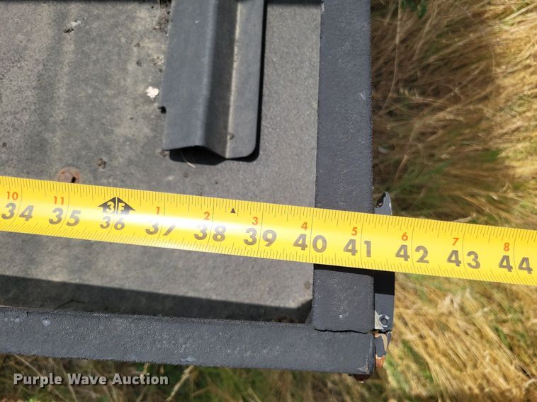 image for item LS9570 2009 Ez-go ST Express  golf cart