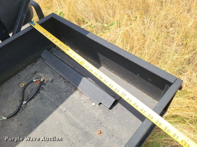 image for item LS9570 2009 Ez-go ST Express  golf cart