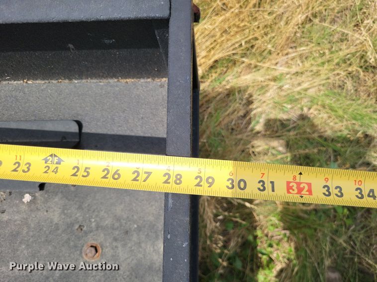 image for item LS9570 2009 Ez-go ST Express  golf cart