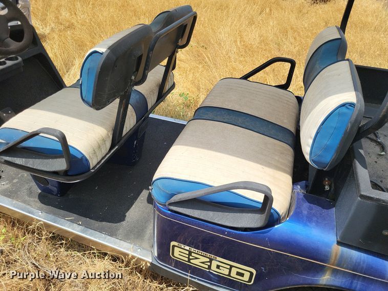 image for item LS9570 2009 Ez-go ST Express  golf cart