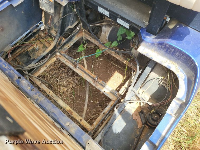 image for item LS9570 2009 Ez-go ST Express  golf cart