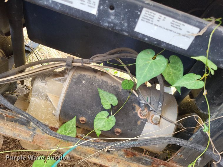 image for item LS9570 2009 Ez-go ST Express  golf cart