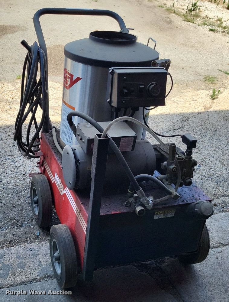 image for item LS9573 Hotsy HC165L.1  pressure washer