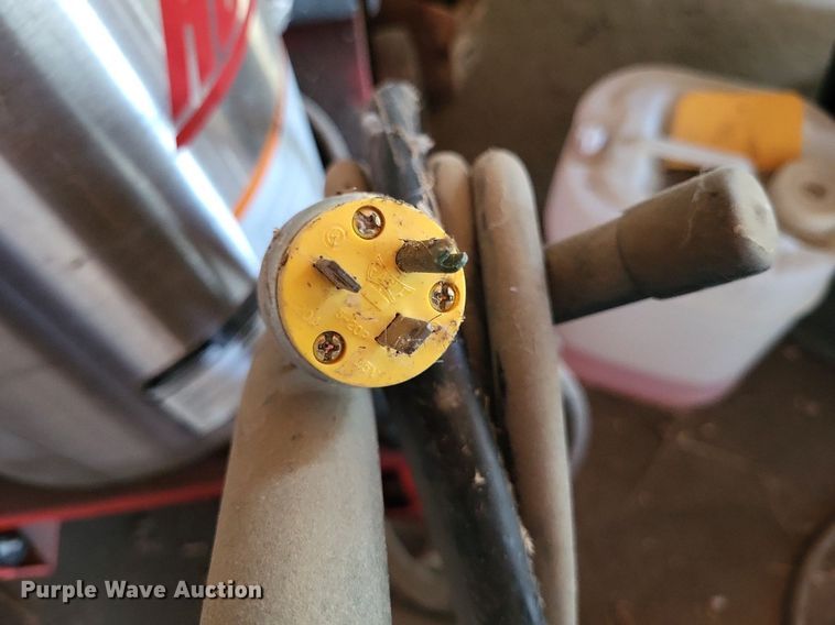 image for item LS9573 Hotsy HC165L.1  pressure washer