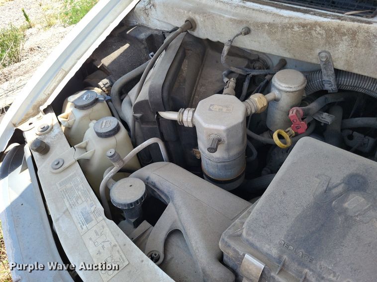 image for item LS9576 2002 Chevrolet Astro  van