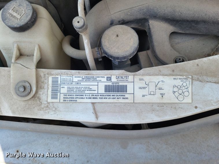 image for item LS9576 2002 Chevrolet Astro  van