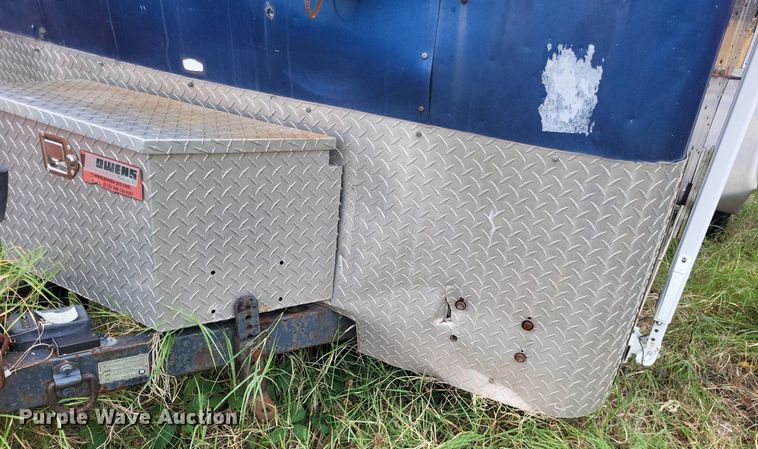 image for item LS9577 2002 Forest River CM714TA2  enclosed cargo trailer