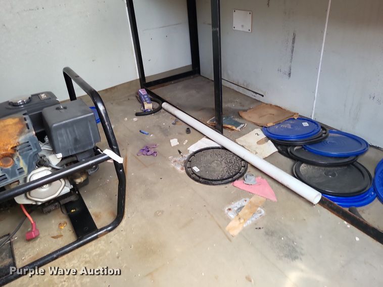 image for item LS9577 2002 Forest River CM714TA2  enclosed cargo trailer