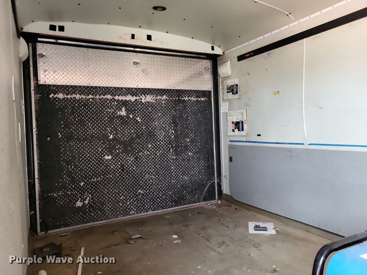 image for item LS9577 2002 Forest River CM714TA2  enclosed cargo trailer