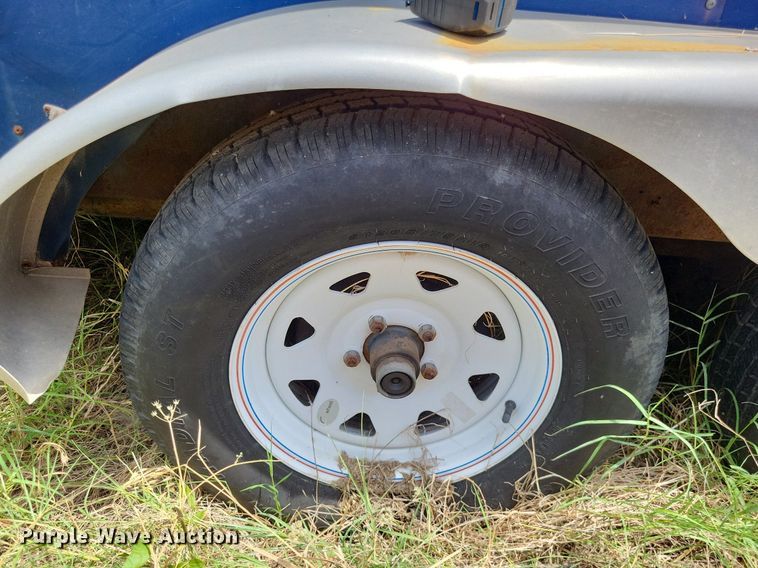 image for item LS9577 2002 Forest River CM714TA2  enclosed cargo trailer