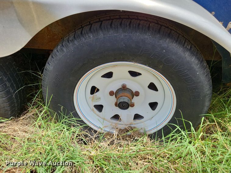 image for item LS9577 2002 Forest River CM714TA2  enclosed cargo trailer