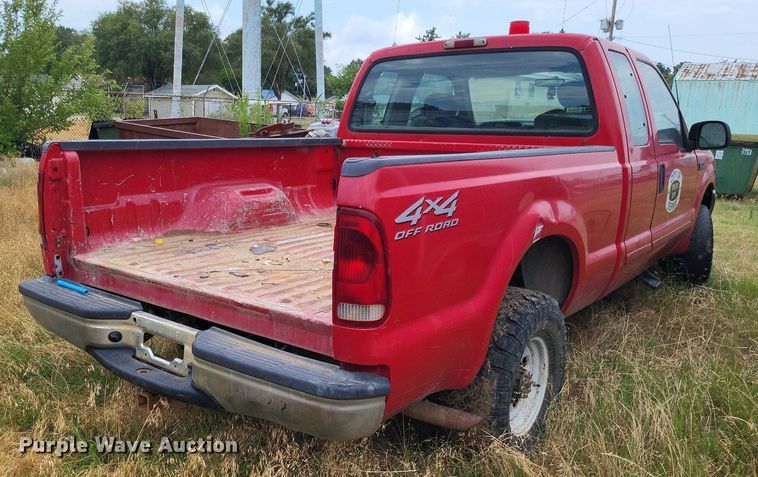 image for item LS9578 2001 Ford F250 Super Duty XLT  SuperCab pickup truck