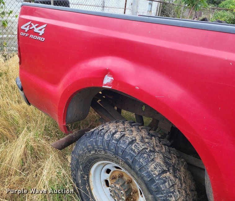 image for item LS9578 2001 Ford F250 Super Duty XLT  SuperCab pickup truck