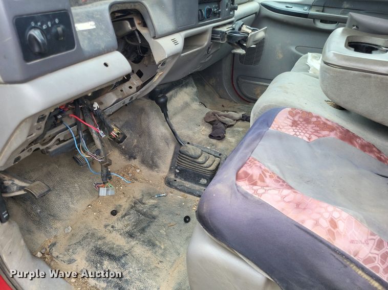 image for item LS9578 2001 Ford F250 Super Duty XLT  SuperCab pickup truck