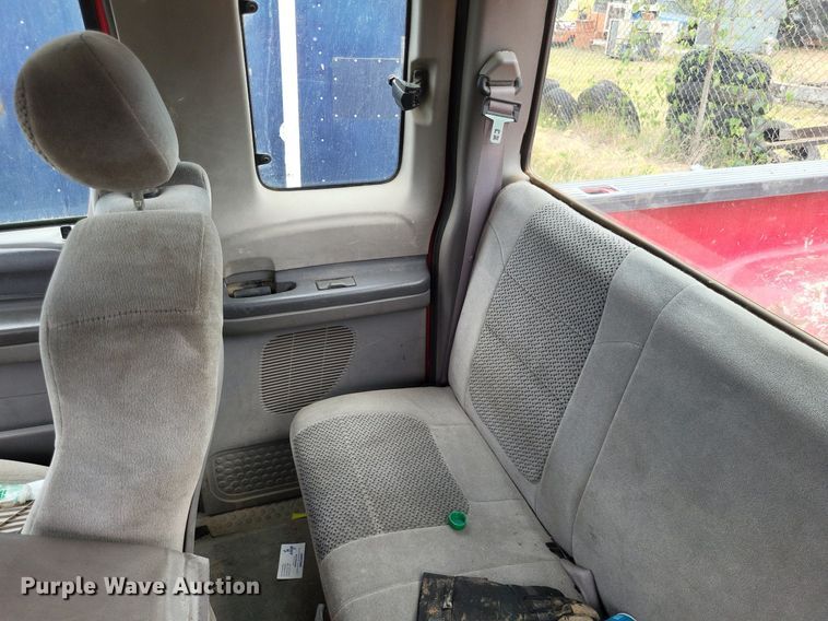 image for item LS9578 2001 Ford F250 Super Duty XLT  SuperCab pickup truck