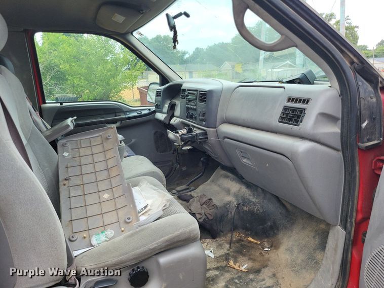 image for item LS9578 2001 Ford F250 Super Duty XLT  SuperCab pickup truck