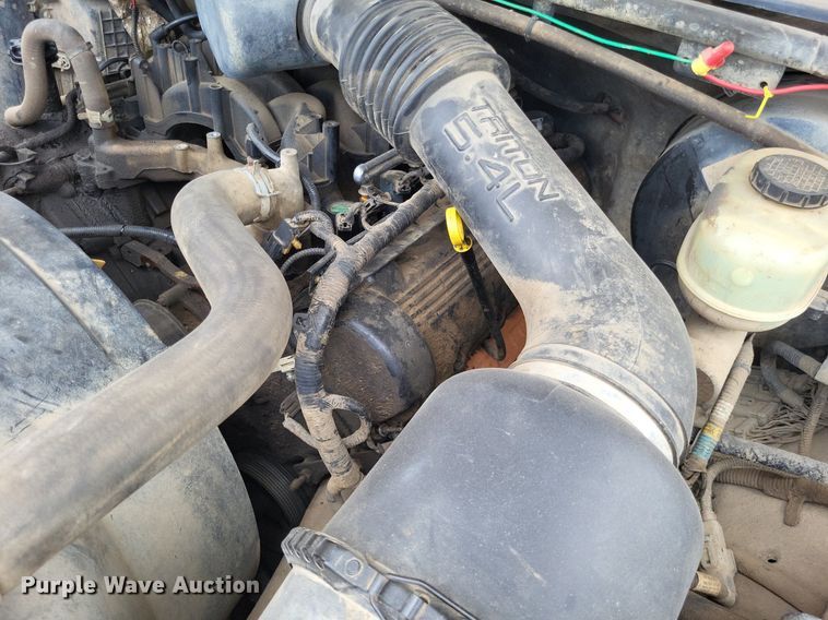 image for item LS9578 2001 Ford F250 Super Duty XLT  SuperCab pickup truck